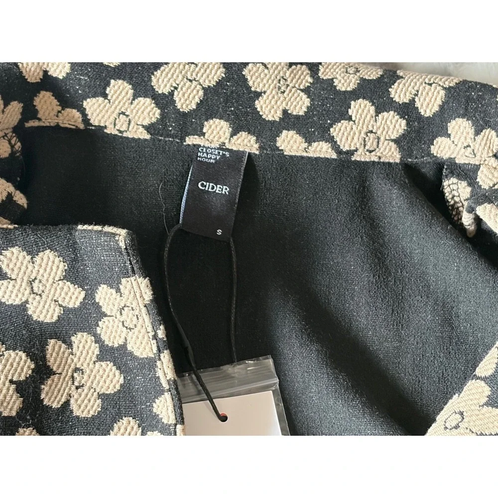 NWT Cider Womens Floral Wide Leg Jumpsuit Sleeveless Button Front Black Tan SZ S - Picture 5 of 7